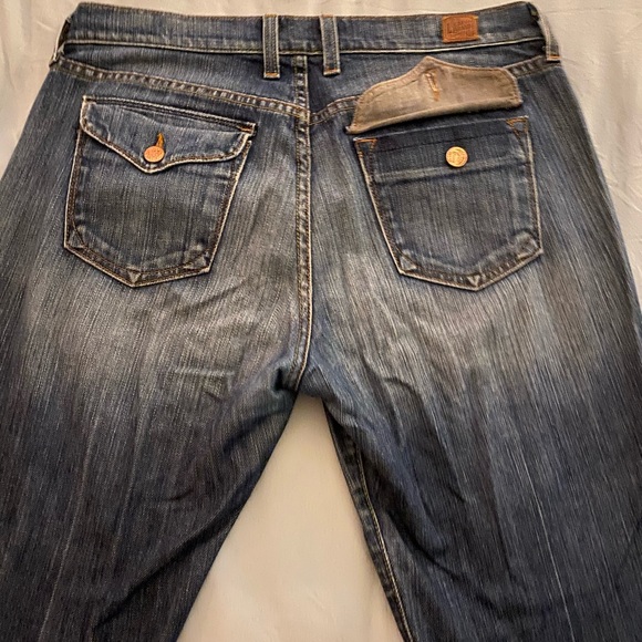 No longer wear - Picture 1 of 2